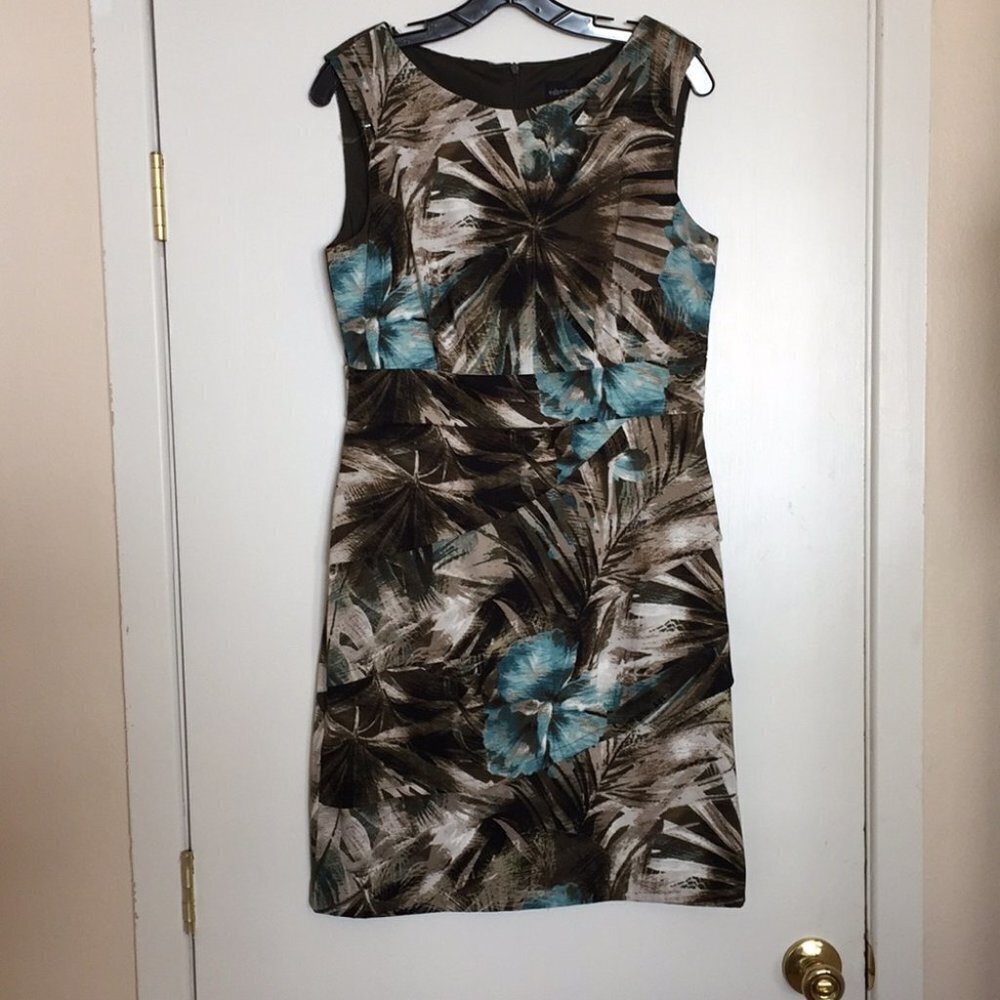 12 Connected Apparel Dress